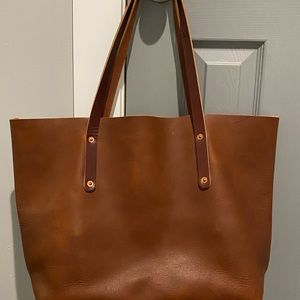 Large Go Forth Goods Avery Tote in “Saddle”
